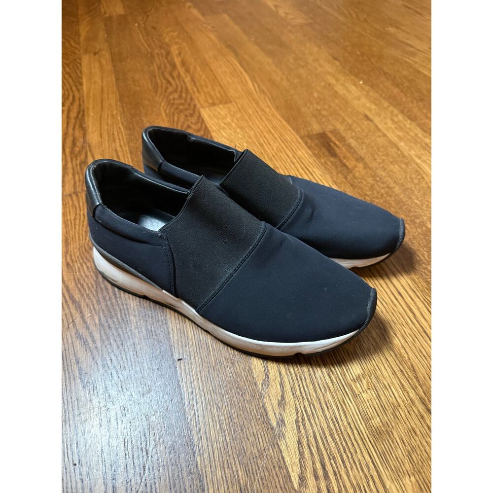 Vince Women's Truscott Slip-On Sneakers Size 8.5
